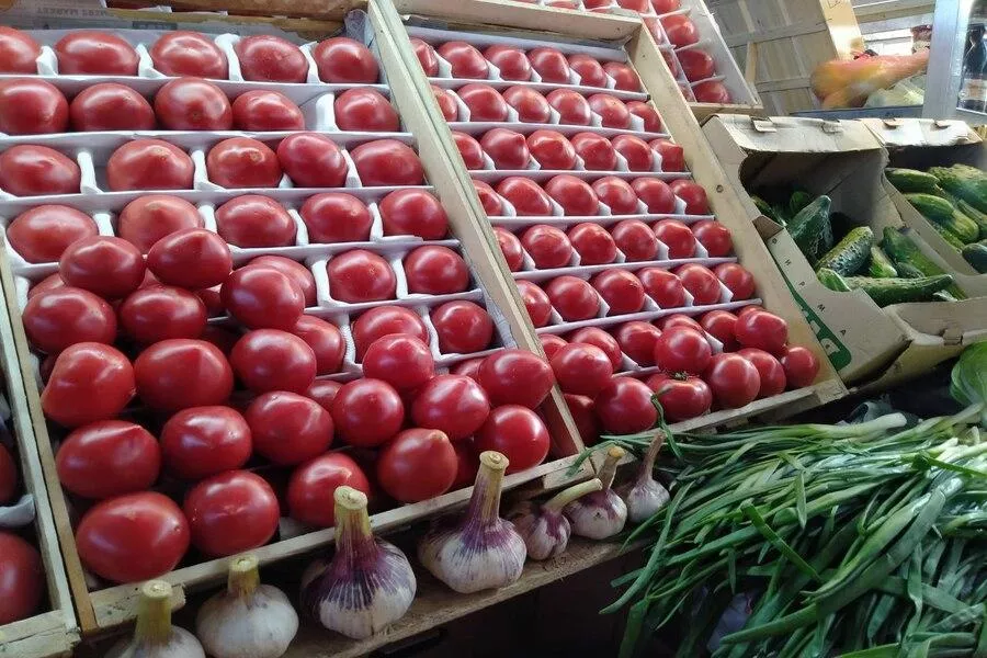 Новосибирский диетолог оценила черные списки продуктов и моду на суперфуды