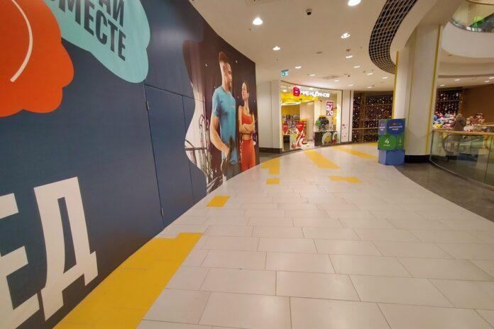 В новосибирских ТЦ закрываются магазины — на их место приходят фитнес и выставки