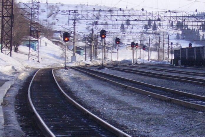 В Новосибирской области произошла утечка топлива на железной дороге