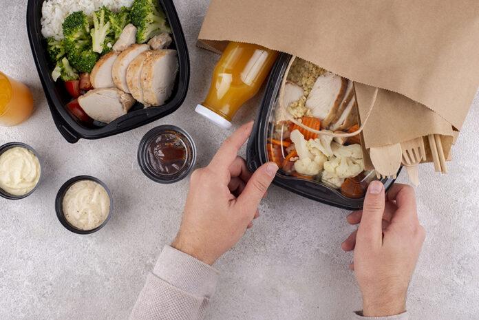 Бонусы Спасибо: как сибиряки экономят на доставке еды и топливе