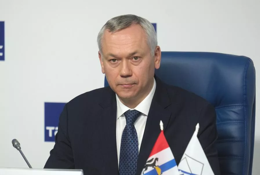 Губернатор Травников укрепляет позиции в рейтинге влияния