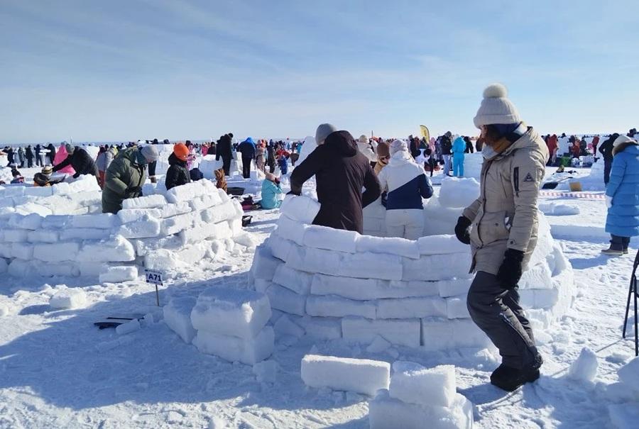 Самые подготовленные участники фестиваля смогут остаться ночевать в «Городе Эскимосов»