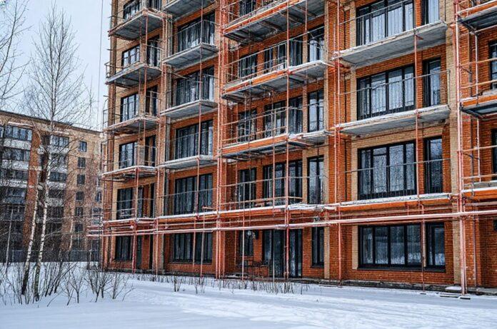 «Ситуация не показательна для отрасли»: в Минстрое РФ прокомментировали обращение «Самолета» за господдержкой