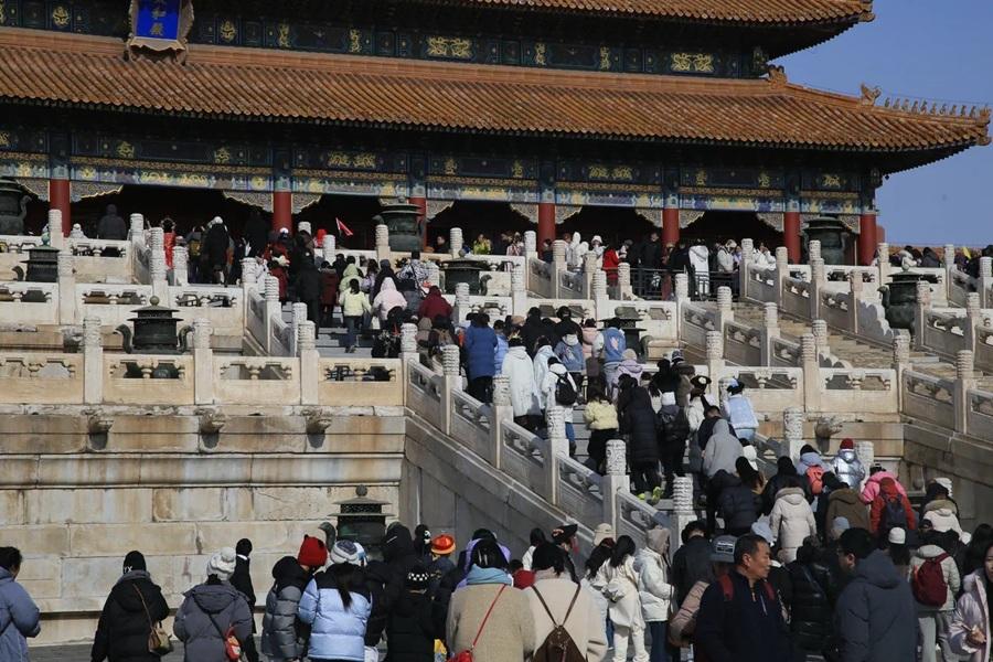 Фактически всю программу посещения Пекина можно запланировать и оплатить еще в Новосибирске.