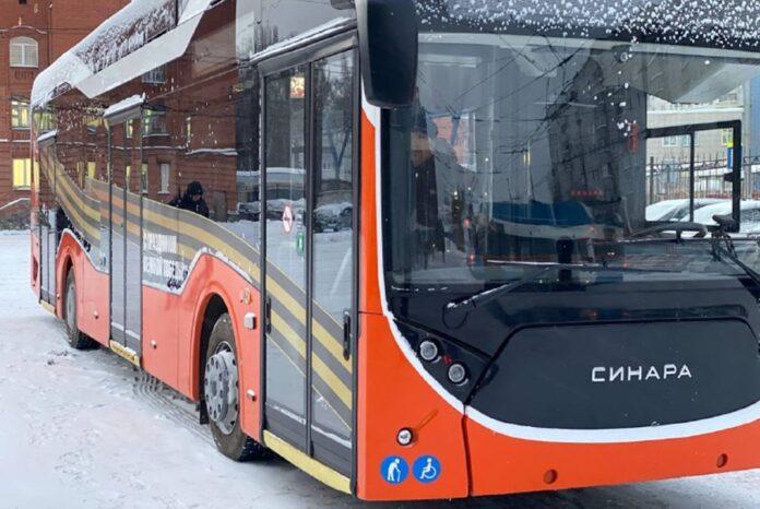 «Не дотянул до максимума»: троллейбус с удлиненным автономным ходом оценили в Новосибирске
