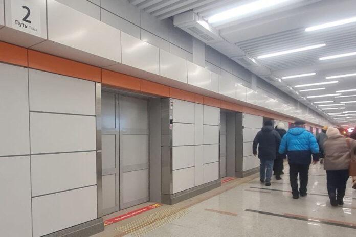 станция метро "Спортивная"