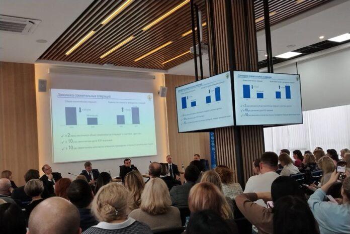 оличество отказов по банковским операциям физических лиц в Сибири выросло в 10 раз