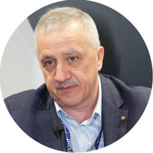 Владимир Литвинов