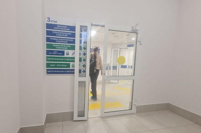 «Сэкономить на анализах»: новосибирцы возвращаются в государственные поликлиники