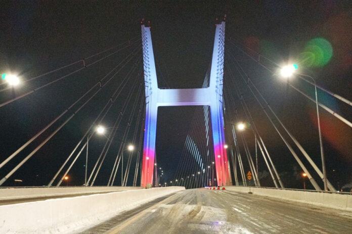 четвертый мост