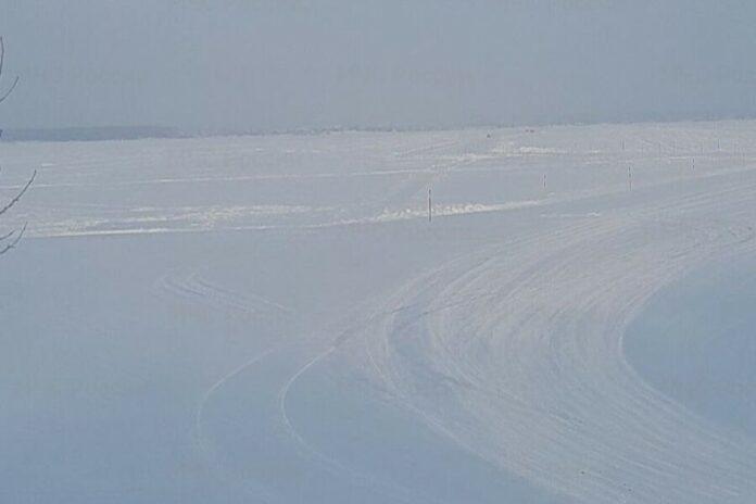 Полный запрет выезда на лёд ввели в Новосибирской области