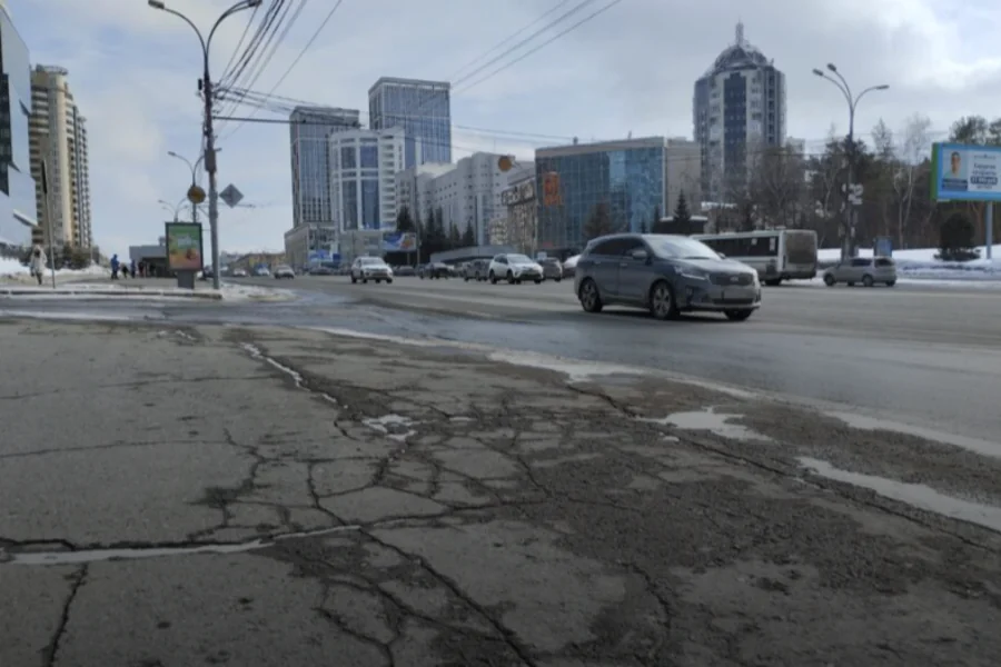 Цены на новые автомобили упали в Новосибирской области