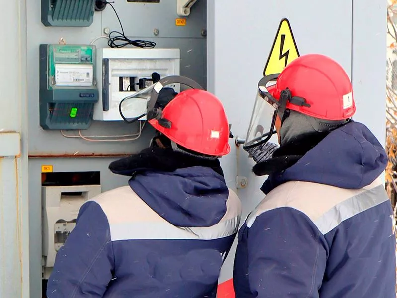 Новосибирские энергетики обновили электросети в райцентре Убинское