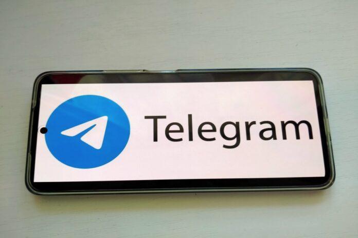 В Новосибирске полиция задержала пришедших на митинг против блокировки Telegram