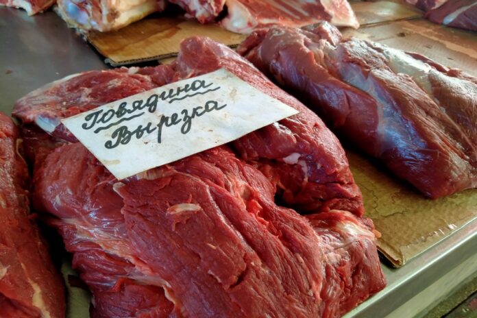 В Новосибирске говядина стала самым дорогим мясом, обогнав в цене баранину