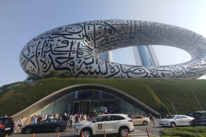 В ОАЭ могут находиться около 1000 туристов из Новосибирска