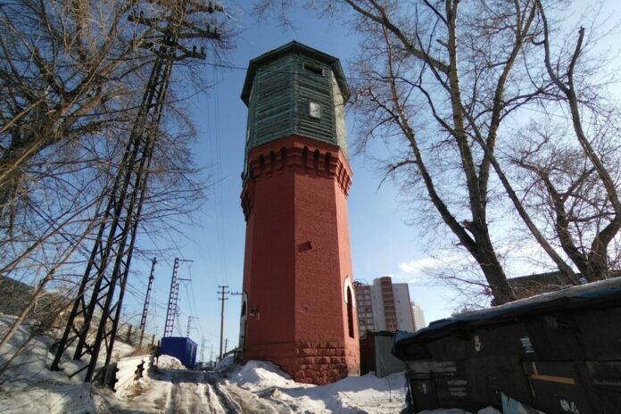 Архитекторы оценили перспективы реновации старых водонапорных башен Новосибирска