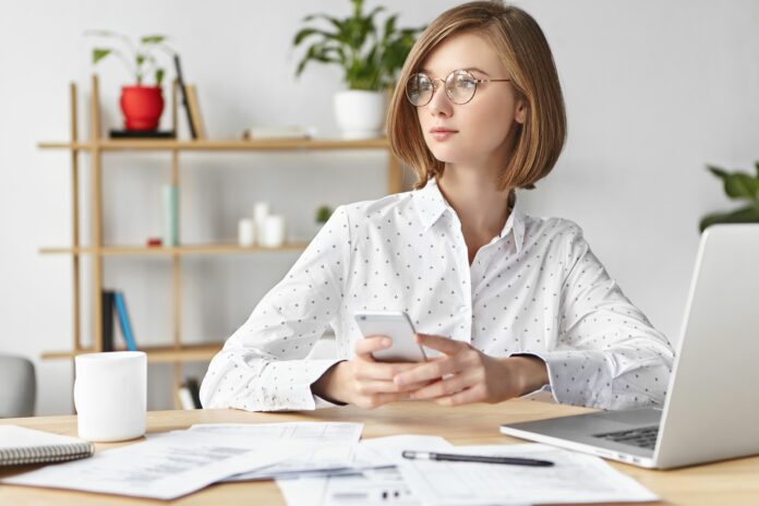 Сибиряки с начала 2026 года одолжили в Сбере до зарплаты 1,2 млрд рублей