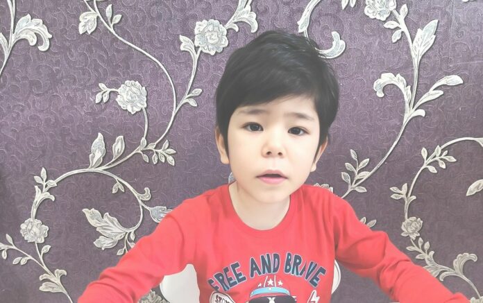 Пятилетнему ребенку с диагнозом аутизм требуется дорогостоящее лечение Пятилетнему ребенку с диагнозом аутизм требуется дорогостоящее лечение