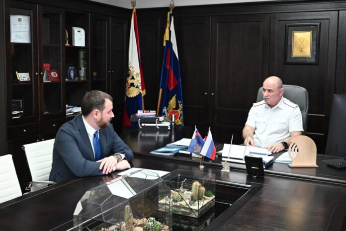 Контейнеры для мусора изготовят в новосибирских колониях