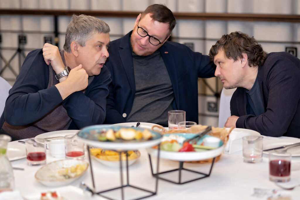 Основатель и руководитель компании «Апекс» 