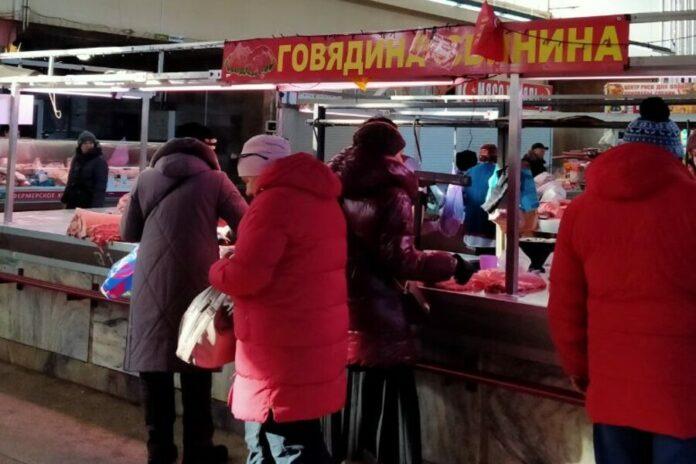 Ветслужба ответила на вопрос о сокращении поставок говядины на рынки Новосибирска