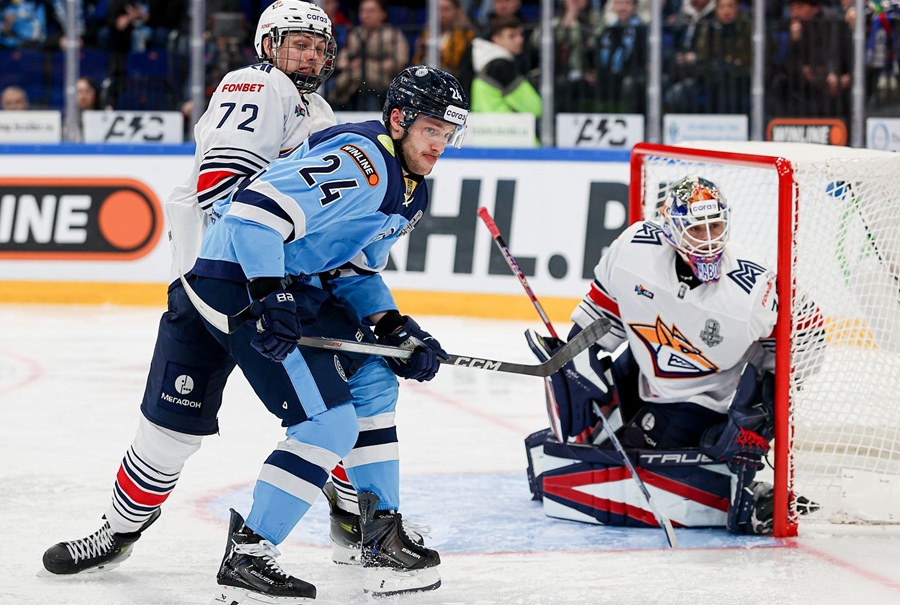 На минувшей неделе клуб также подписал годовой контракт с 27-летним нападающим Максимом Сушко.