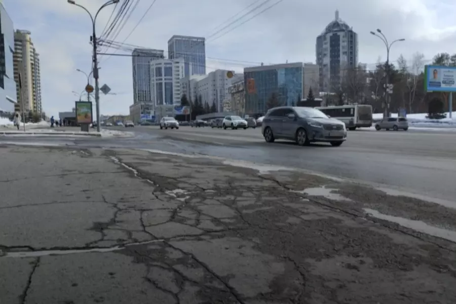 В Россию резко вырос ввоз автомобилей ушедших из страны брендов