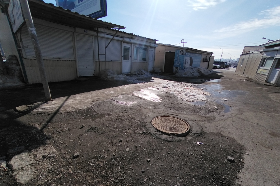 Ларьки на ГБШ