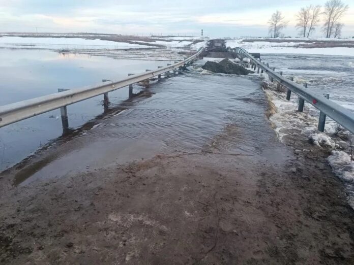 ТУАД закрыл одну из дорог в Купинском районе для автомобилей ТУАД закрыл одну из дорог в Купинском районе для автомобилей