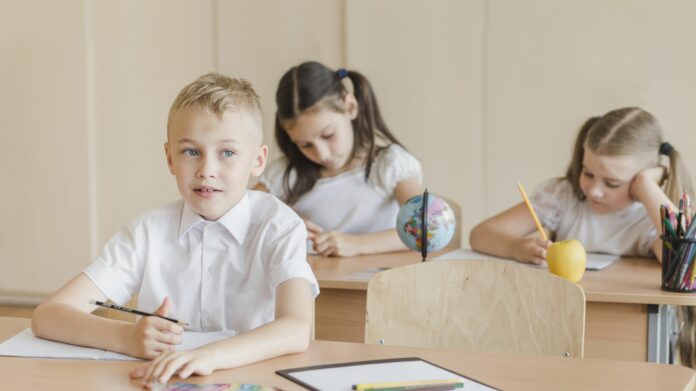 Новосибирские школы и колледжи получили современную цифровую среду Новосибирские школы и колледжи получили современную цифровую среду