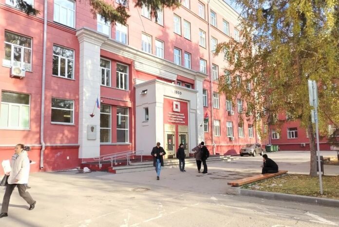 В топе профессий вузов у новосибирских выпускников инженерное дело и медицина