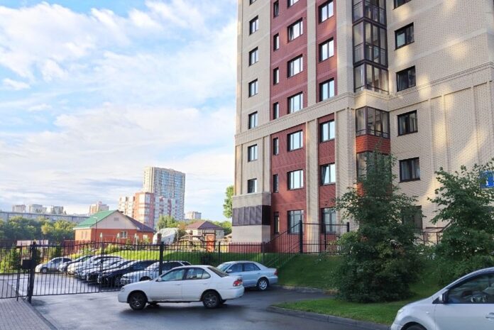 Это шантаж: Застройщики просят прописать правила выкупа домов под соцобъекты в Новосибирске