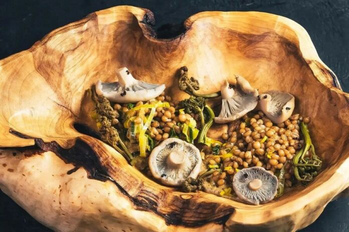 «Очень важно — не переборщить»: новосибирский шеф-повар рассказала, зачем нужен ГОСТ на блюда русской кухни