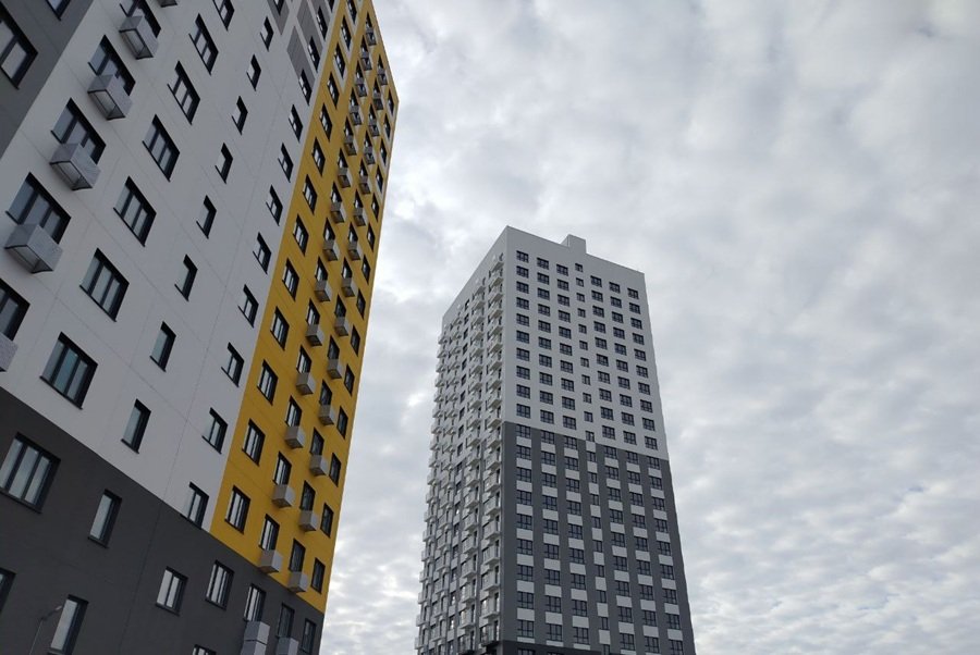 Три тысячи новосибирцев владеют пятью и более квартирами и не платят налоги