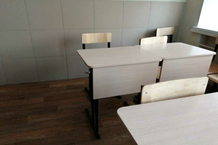 Для новосибирских школ закупают модели оружия на 10,2 миллиона рублей