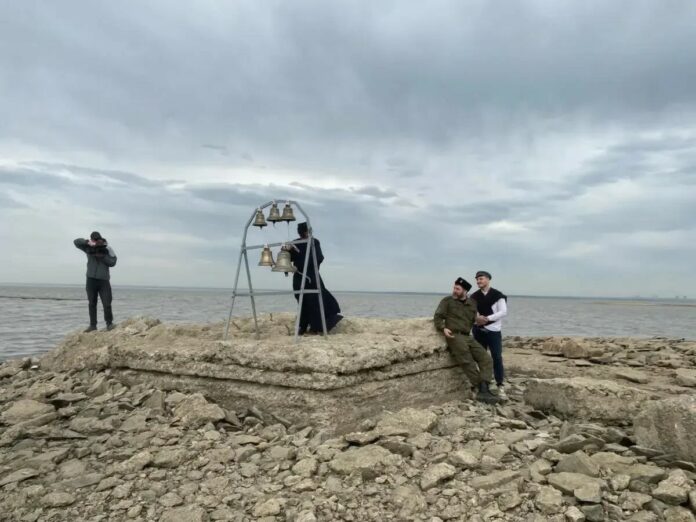 Колокольный звон впервые раздался на месте затопленного старого Бердска