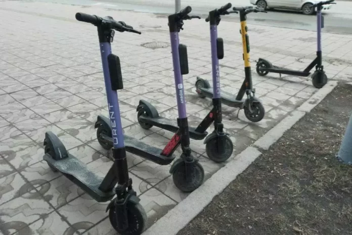 В Новосибирской области пятеро детей пострадали в ДТП с СИМ и велосипедами