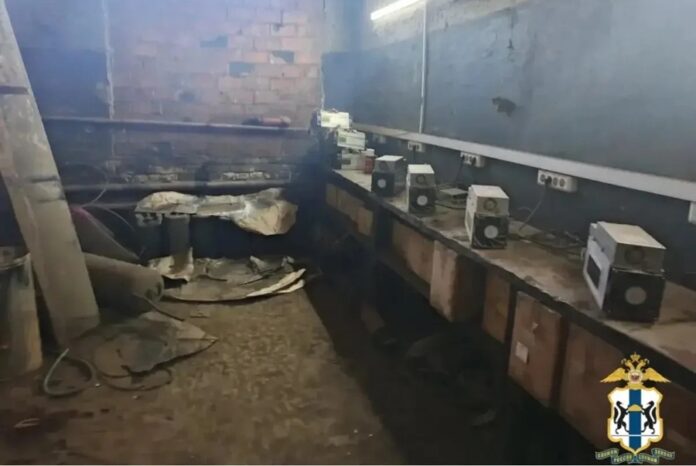Незаконные майнинг-фермы выявили оперативники в Новосибирской области
