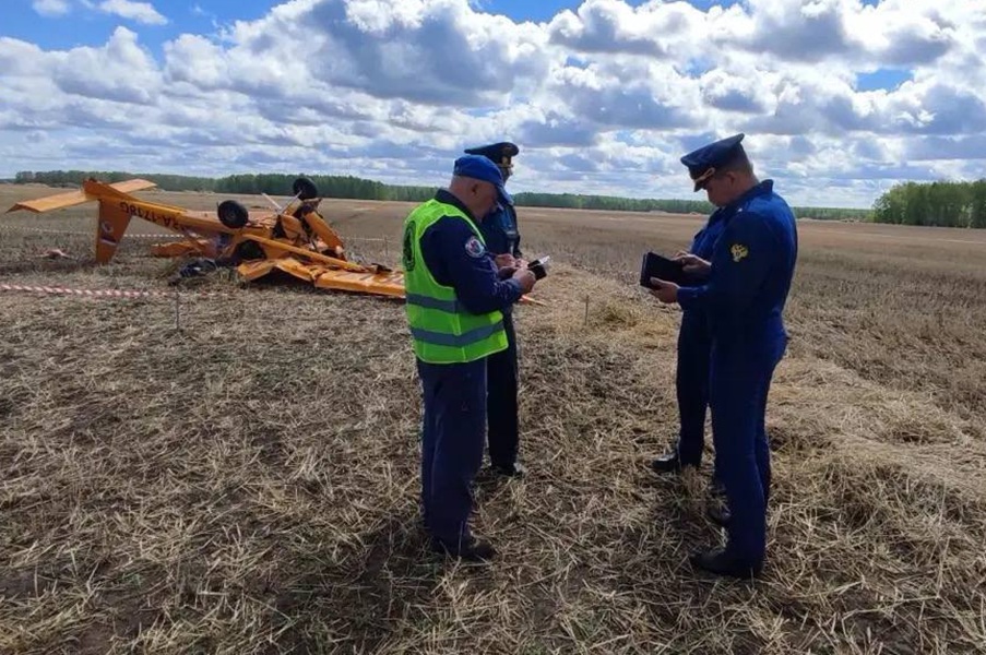 Под Омском разбился легкомоторный самолет