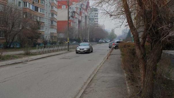 В Новосибирске жители жалуются на проблемы с благоустройством
