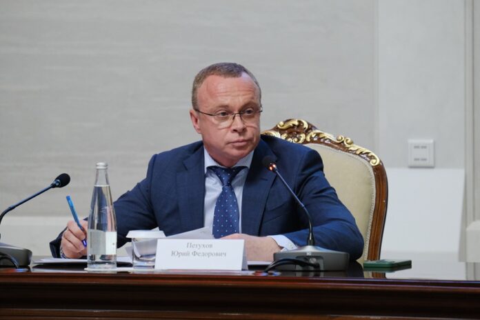 Юрий Петухов исчез из состава правительства Новосибирской области