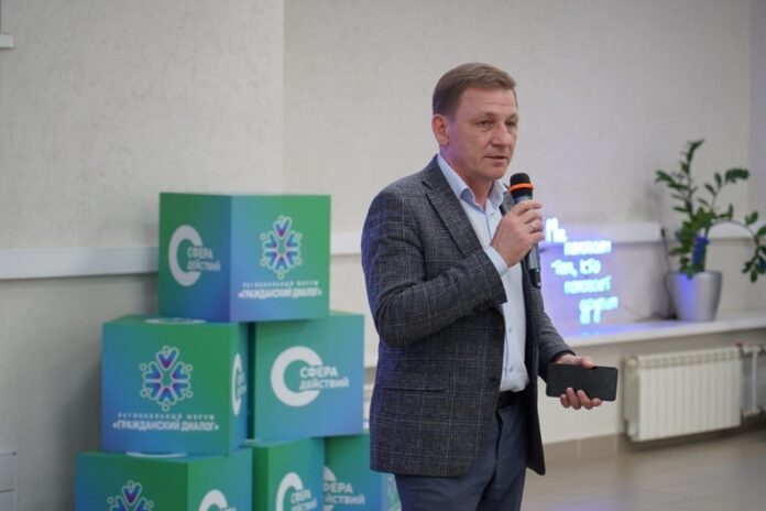Министр региональной политики Новосибирской области Роман Бурдин
