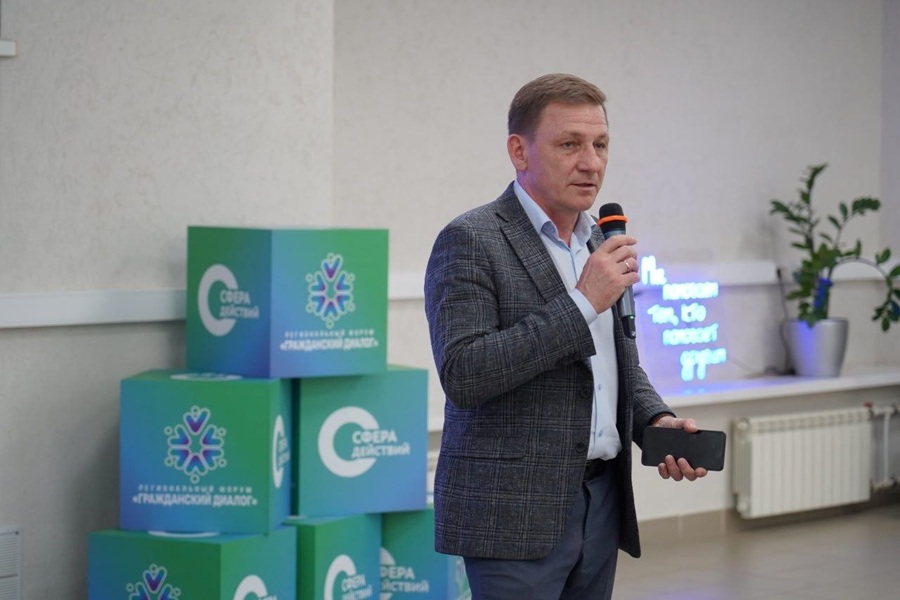 Роман Бурдин: Социальная архитектура — это искусство не допускать «пожары»