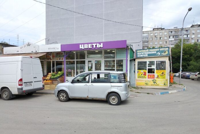 Всех посчитают: киоски, расположенные на придомовых территориях Новосибирска, ждет унификация