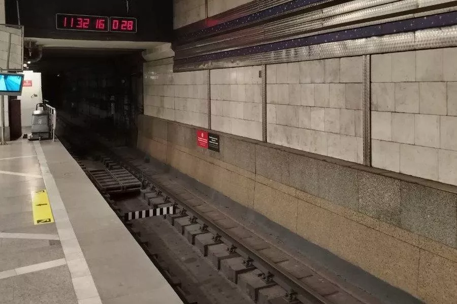 Новосибирцы пересаживаются на метро на фоне топливного кризиса