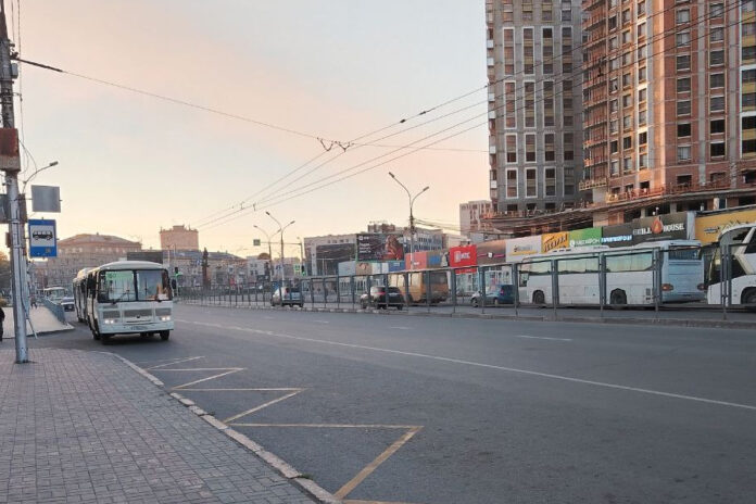 Топливный кризис не повлияет на стоимость проезда в Новосибирске автобусы