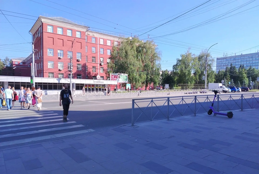 Новосибирску советуют встраивать самокаты в мультимодальные транспортные цепочки