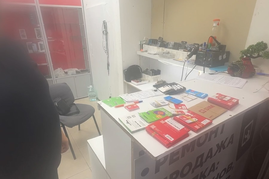 В Новосибирске прошли обыски на рынке по делу о мошенничестве
