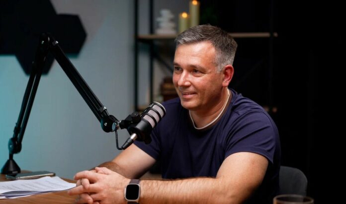 Алексей Шаповалов: Сибирь теряет молодых работников, хотя безработица на минимуме